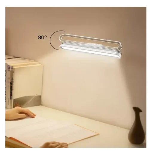 Exemplo de uso da luminária em superfície de trabalho