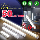 Luminária LED com sensor de movimento em três tamanhos