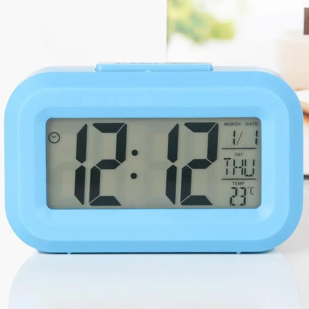 Relógio despertador portátil com opção de 12h e 24h