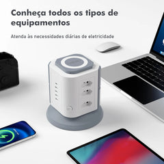 Detalhe das tomadas e portas USB da extensão Gigacord